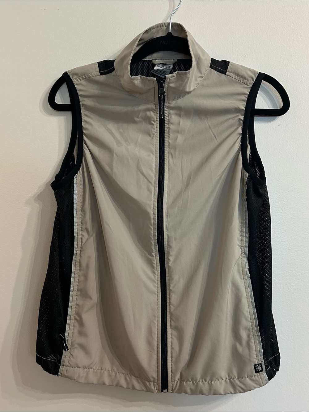 Columbia GRT Utility Tactical Fishing Vest Women’s Small Lightweight Mesh Vented